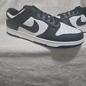 Nike Dunk Low Men's Retro Panda 2021 Sneakers DD1391-100 Black/White, Size 11.5